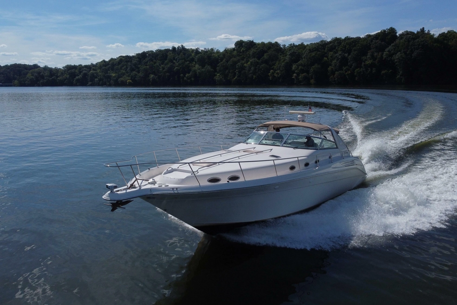 1997 Sea Ray 450 Sundancer