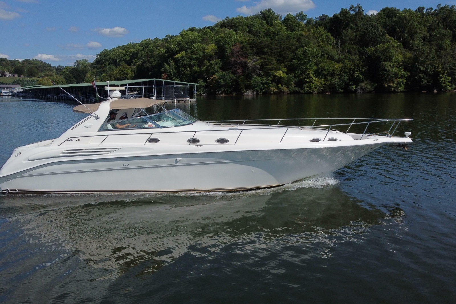 1997 Sea Ray 450 Sundancer
