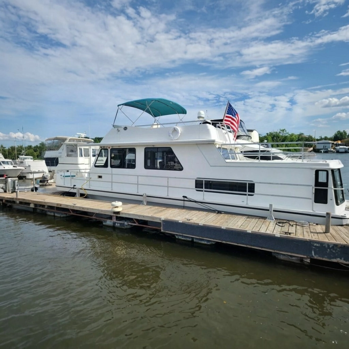 1996 Gibson 50 Cabin Yacht