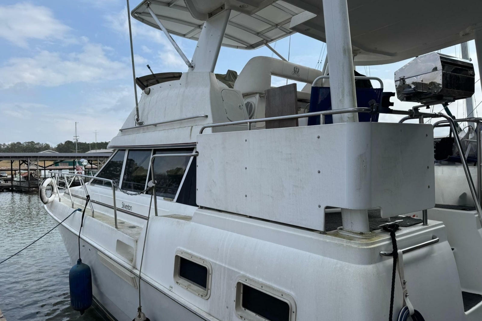 1996 Silverton 34 Motor Yacht