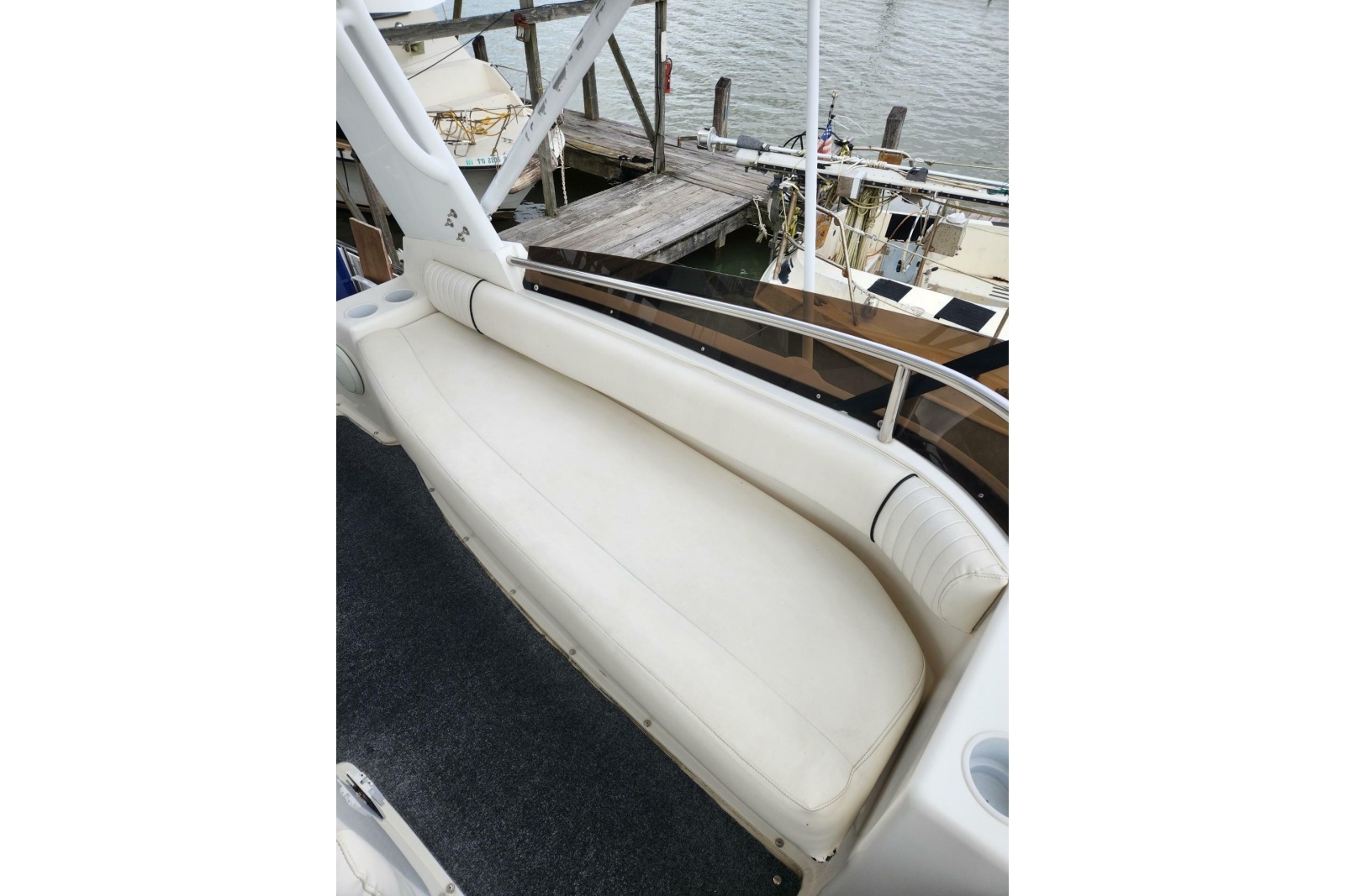 1996 Silverton 34 Motor Yacht