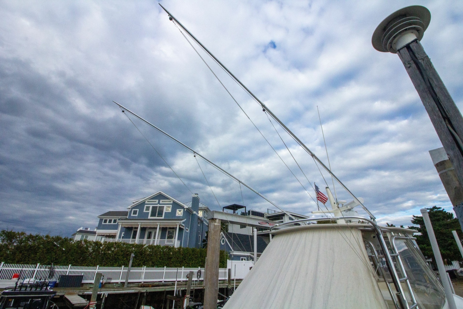 1996 Tides 27