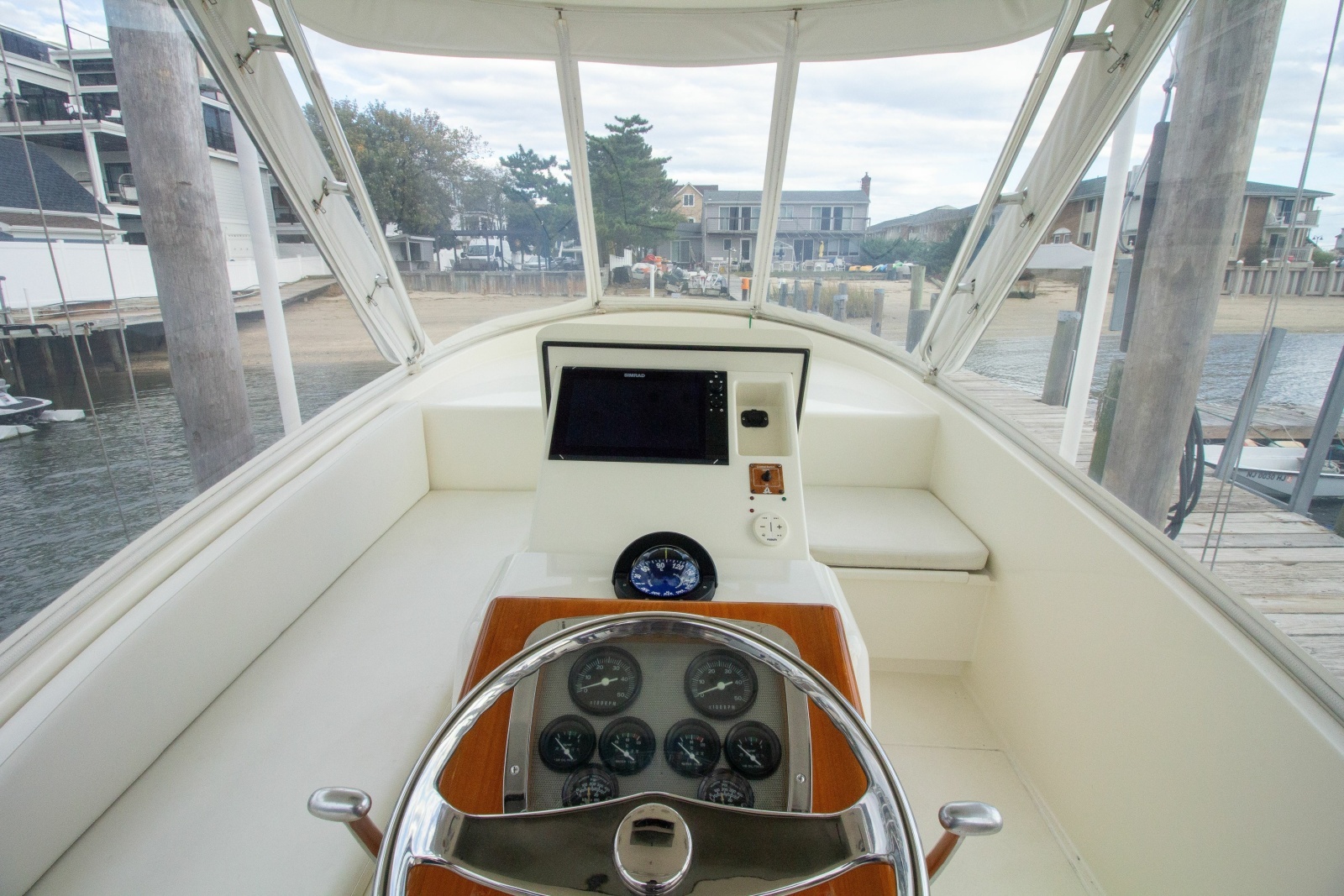 1996 Tides 27