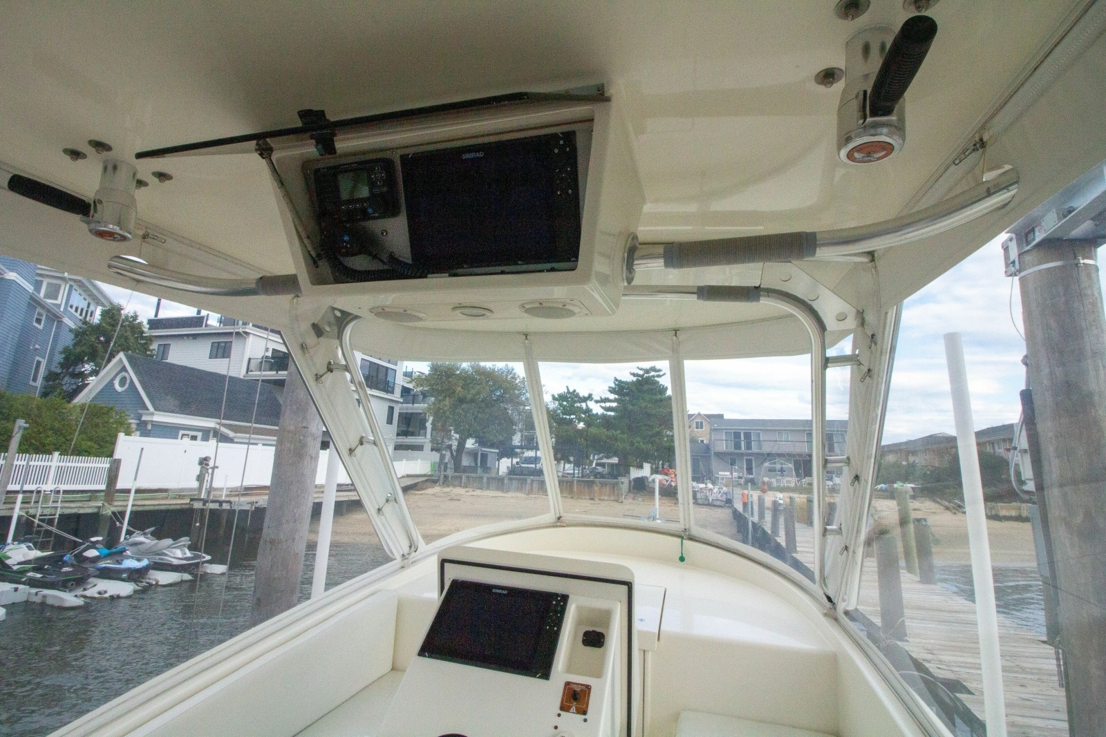 1996 Tides 27