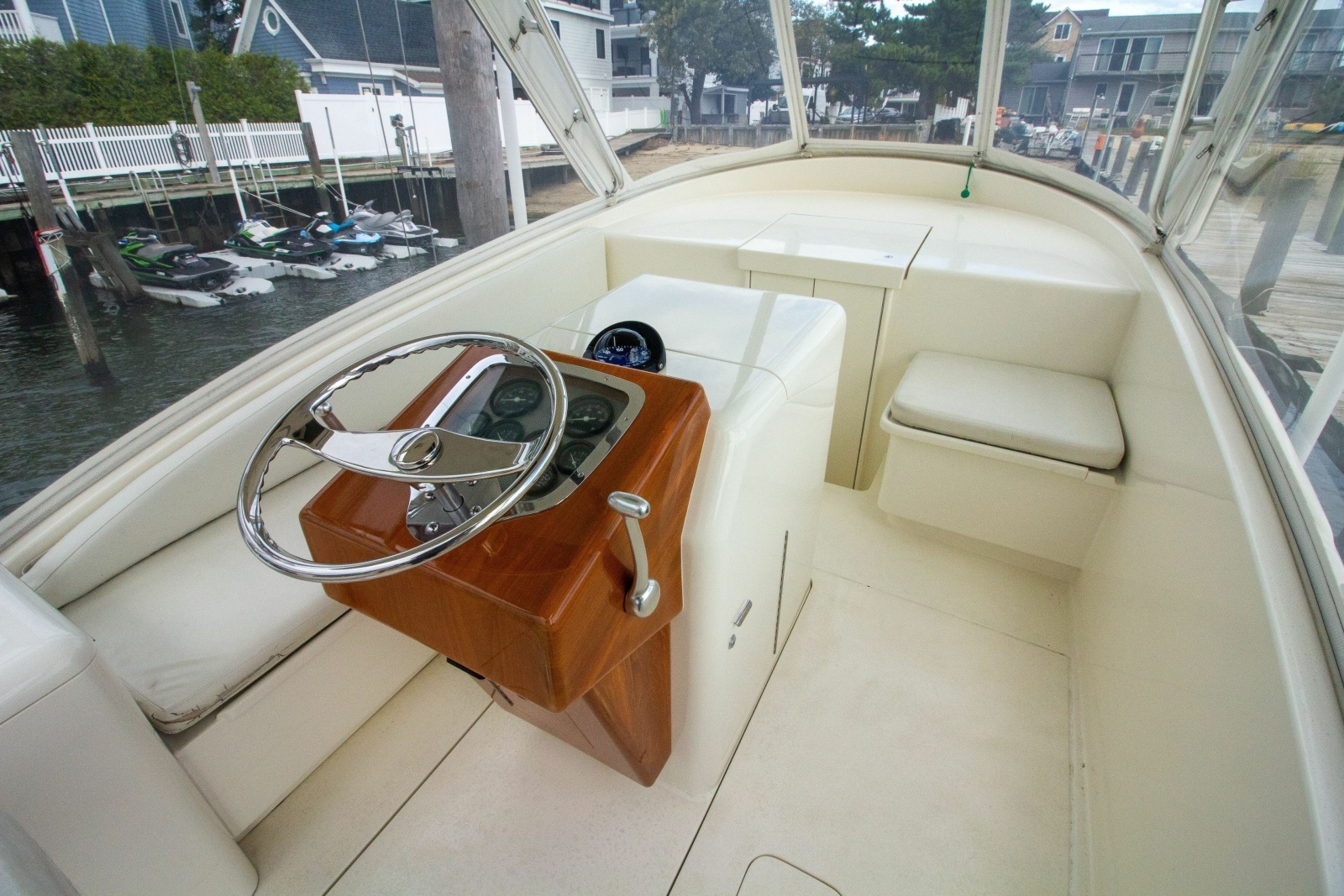 1996 Tides 27