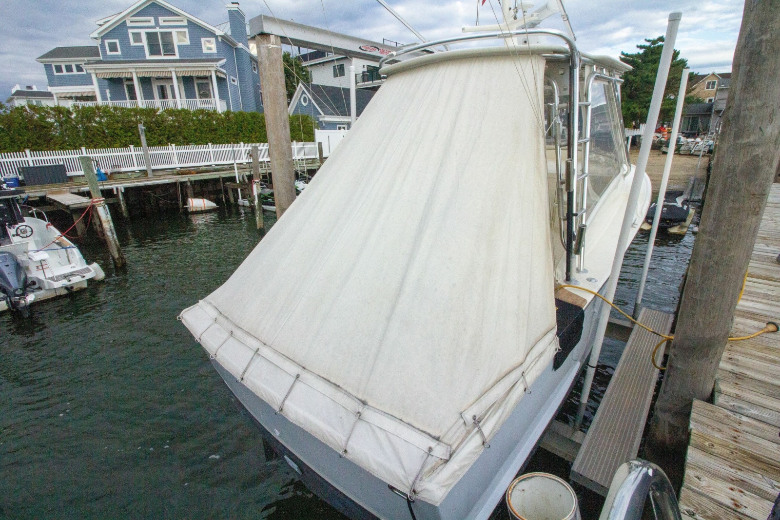 1996 Tides 27