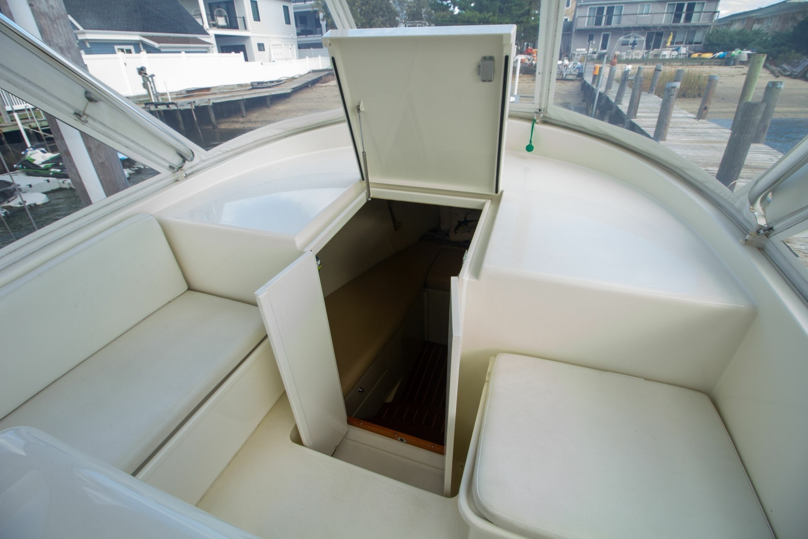 1996 Tides 27