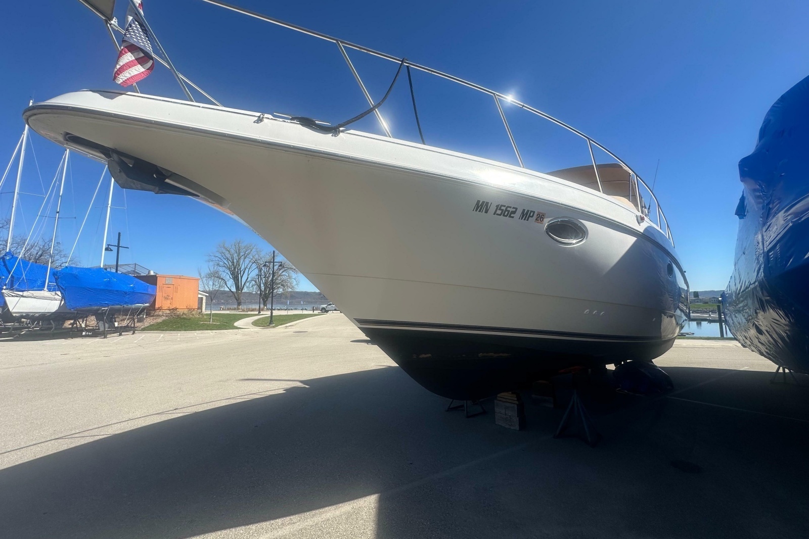 1995 Cruisers Yachts 3575 Esprit