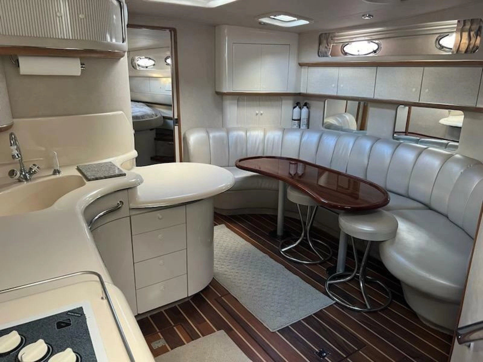 1995 Sea Ray 450 Sundancer