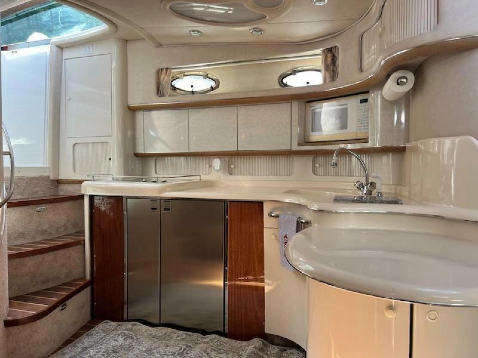 1995 Sea Ray 450 Sundancer