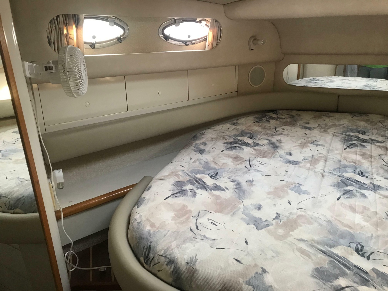 1995 Sea Ray 450 Sundancer