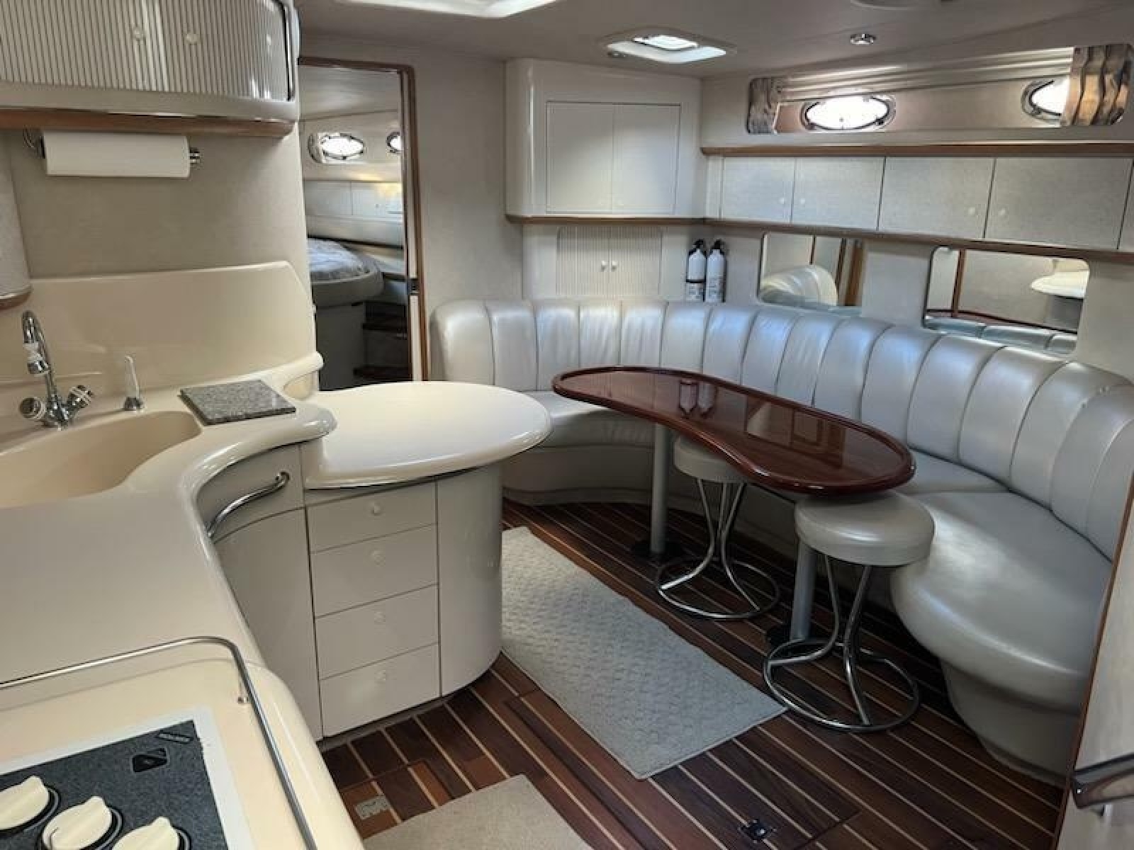 1995 Sea Ray 450 Sundancer