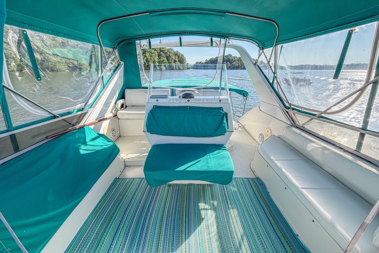 1994 Carver 380 Santego