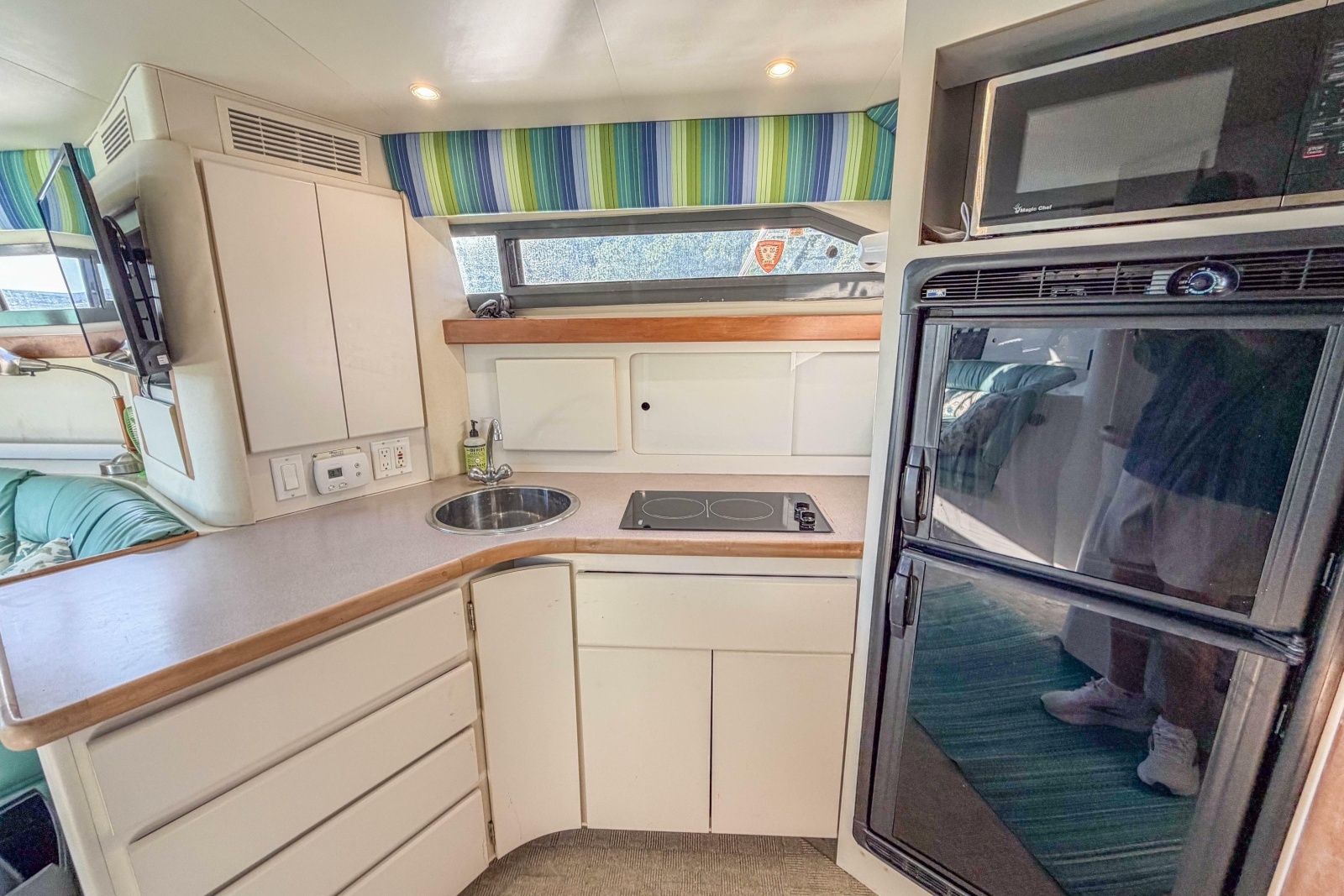 1994 Carver 380 Santego