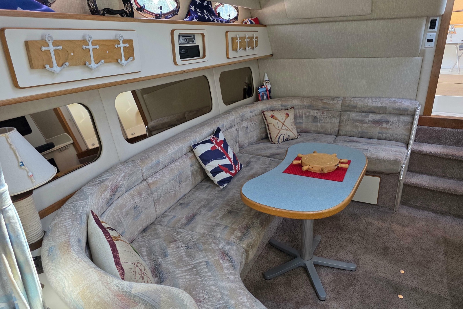1994 Sea Ray 370 Express Cruiser