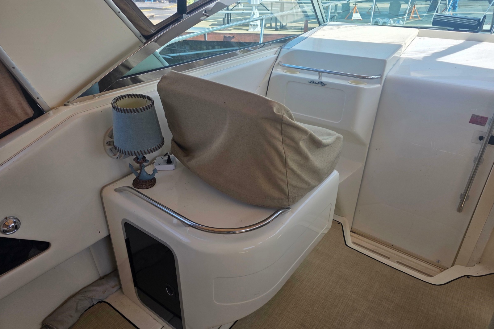 1994 Sea Ray 370 Express Cruiser