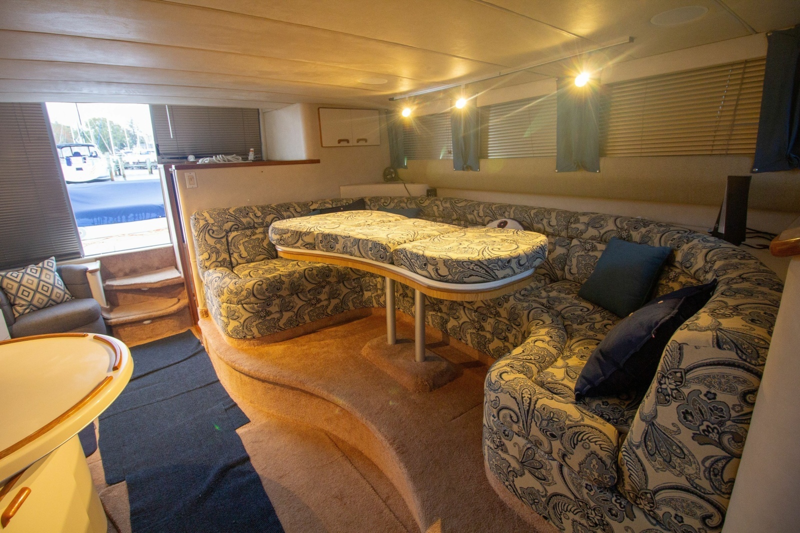 1993 Sea Ray 440 Express Bridge