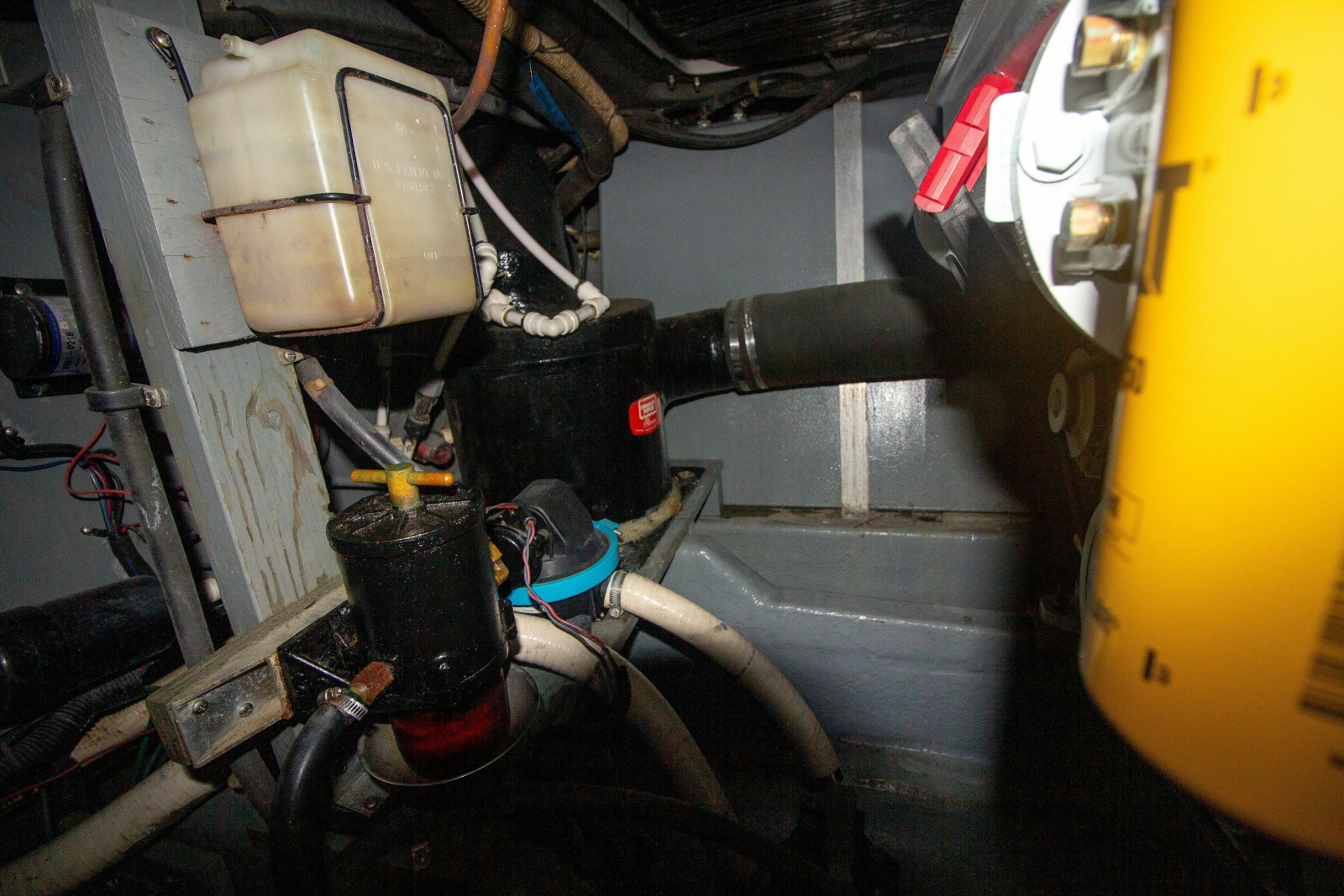 1993 Sea Ray 440 Express Bridge