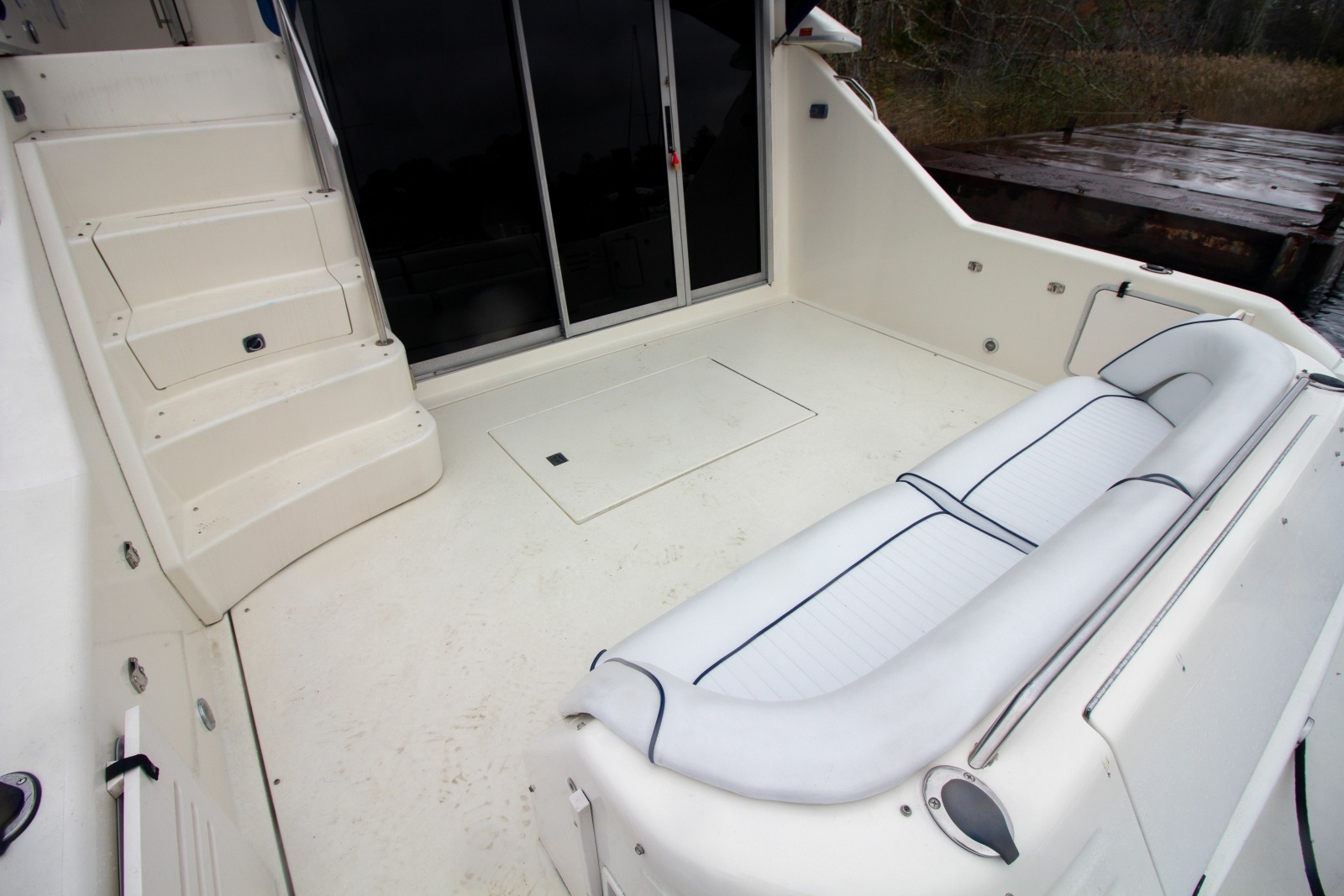 1993 Sea Ray 440 Express Bridge