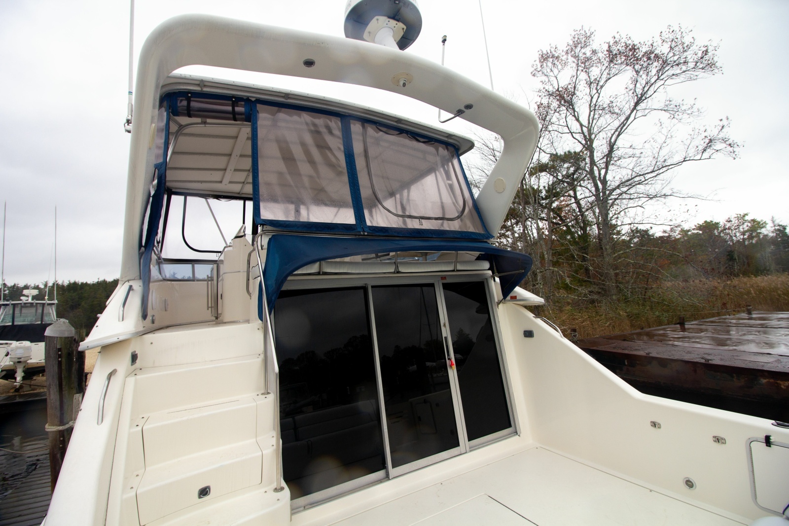 1993 Sea Ray 440 Express Bridge