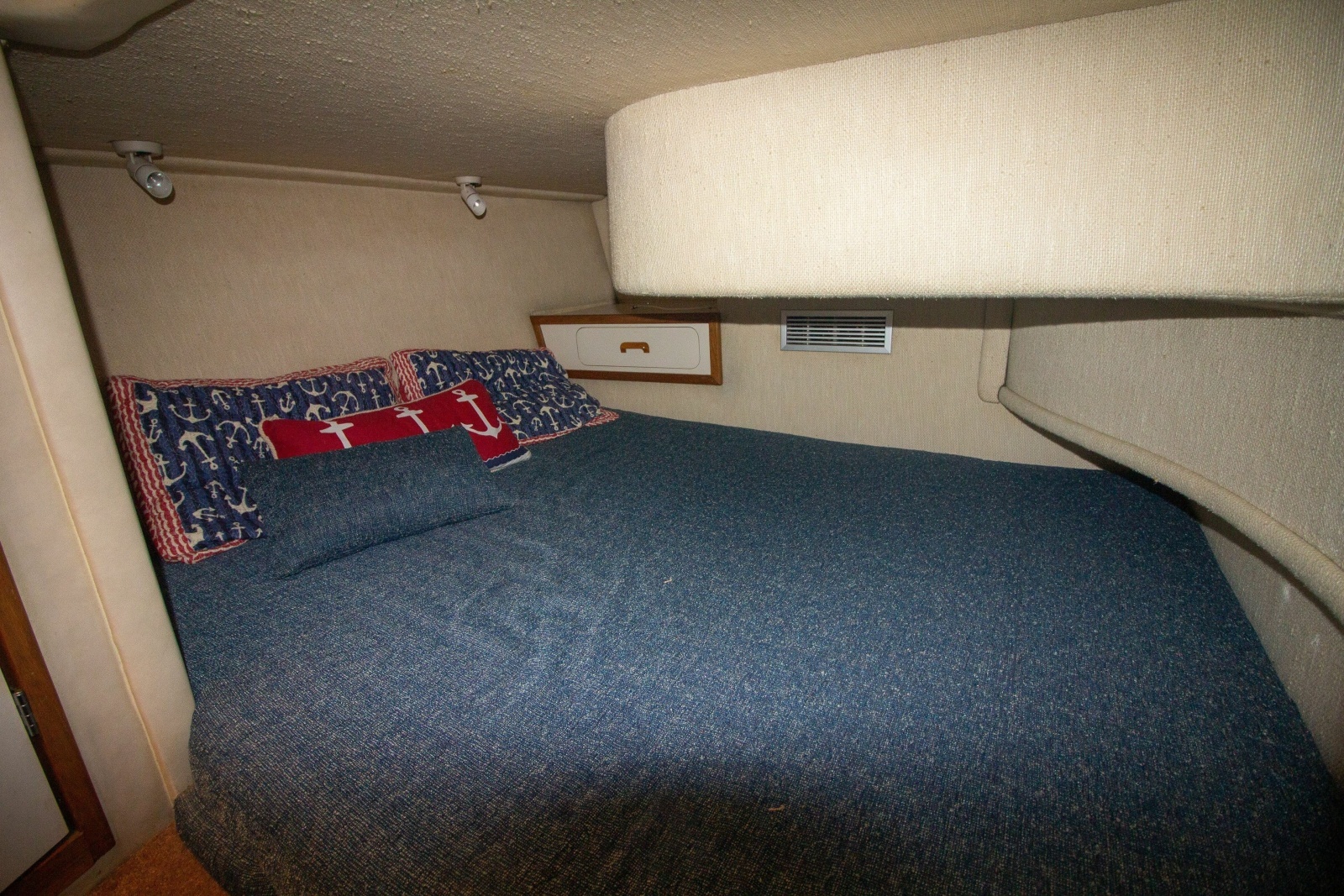 1993 Sea Ray 440 Express Bridge