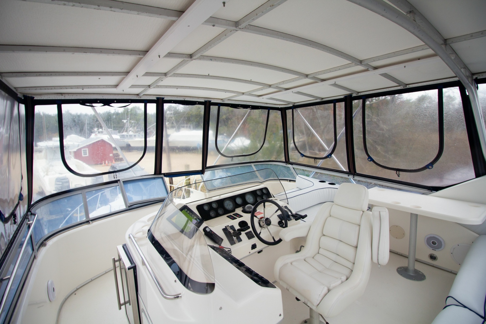 1993 Sea Ray 440 Express Bridge