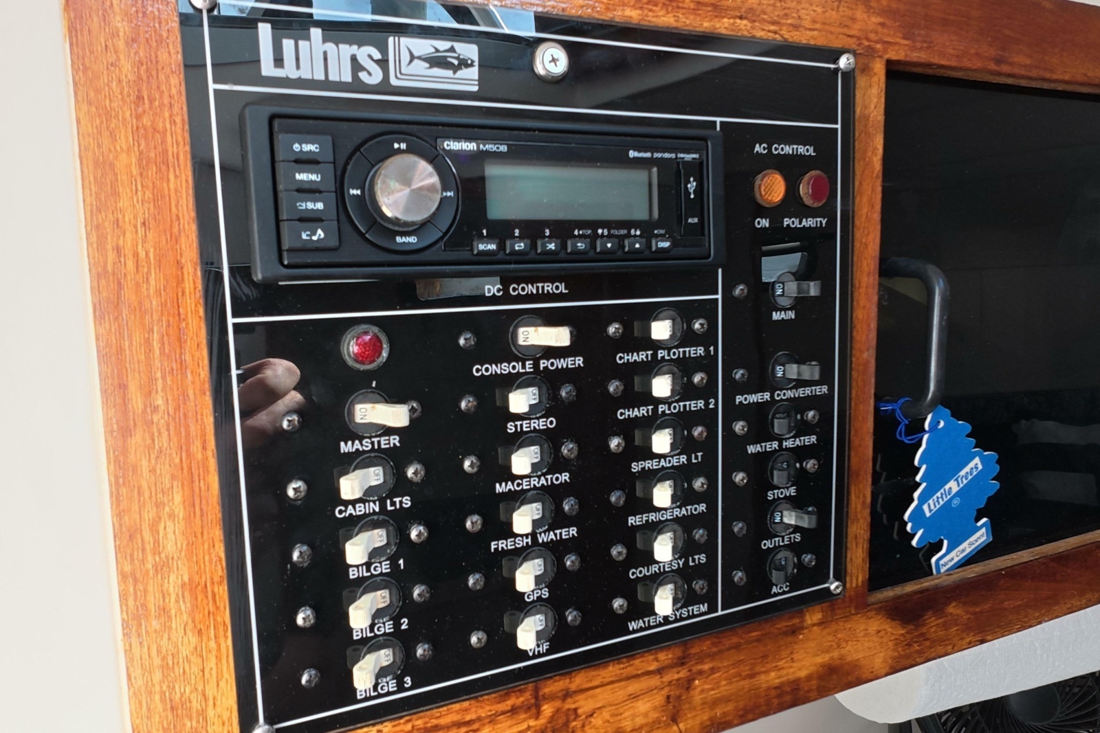 1992 Luhrs Tournament 300