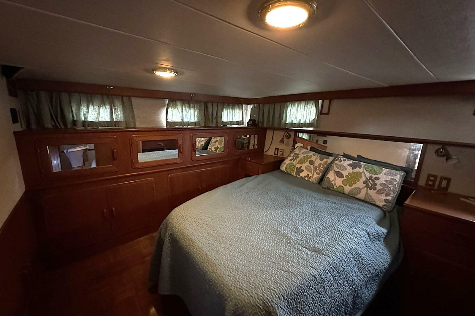 1991 DeFever 44