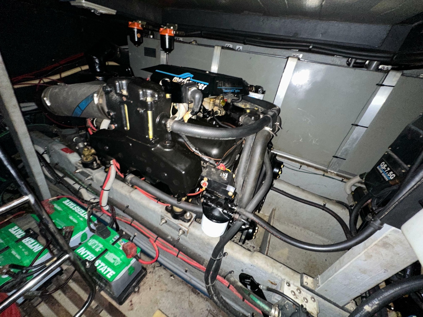 1991 Sea Ray 380 Aft Cabin
