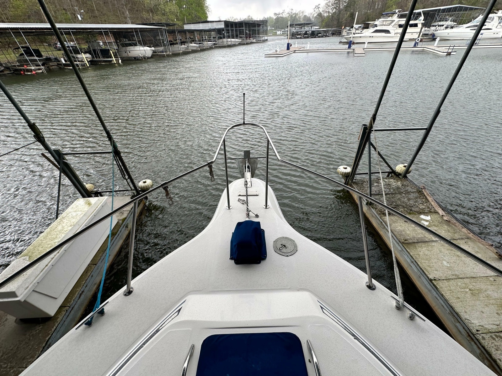 1991 Sea Ray 380 Aft Cabin