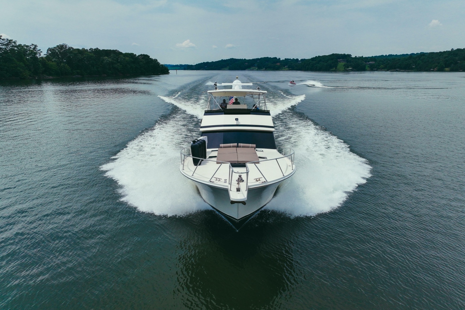 1990 Viking 53 Convertible