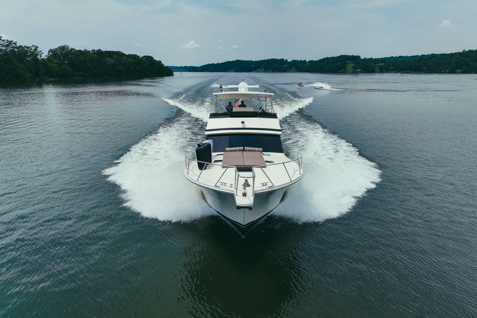 1990 Viking 53 Convertible