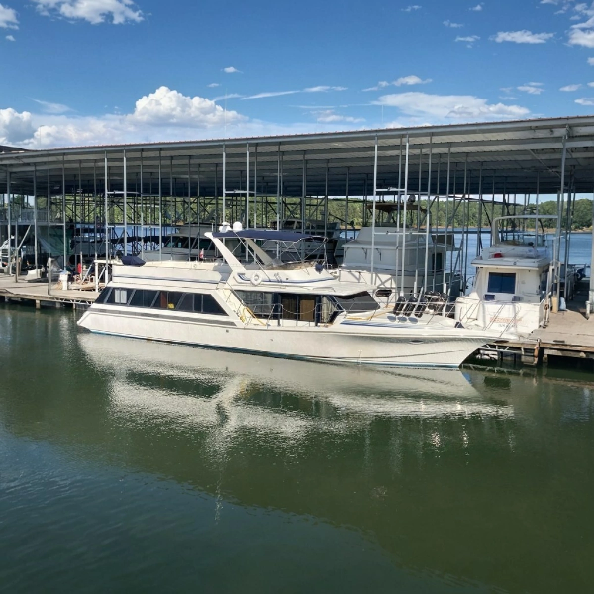 1989 Bluewater Yachts 55' Coastal Cruiser