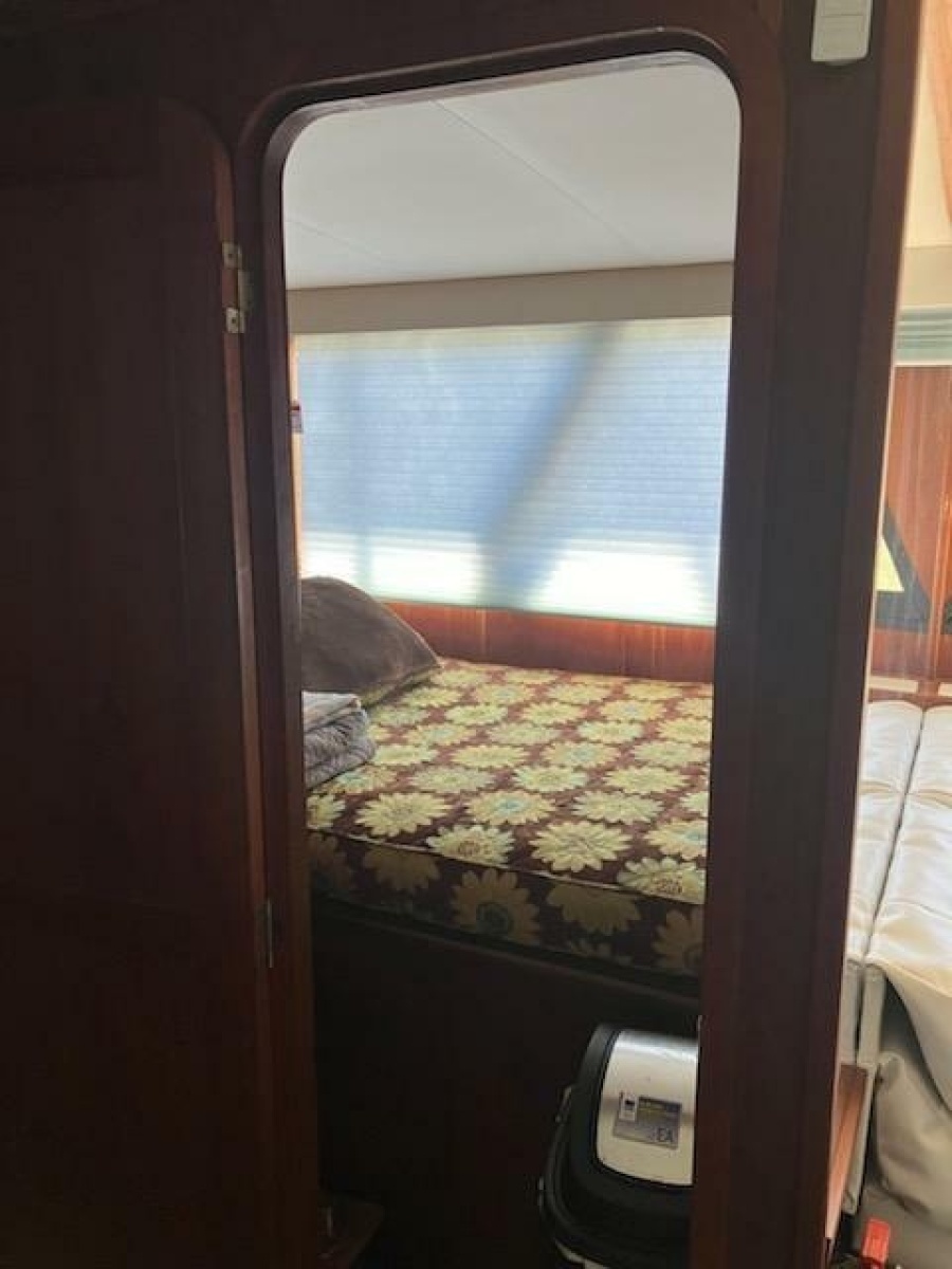 1989 Bluewater Yachts 55' Coastal Cruiser