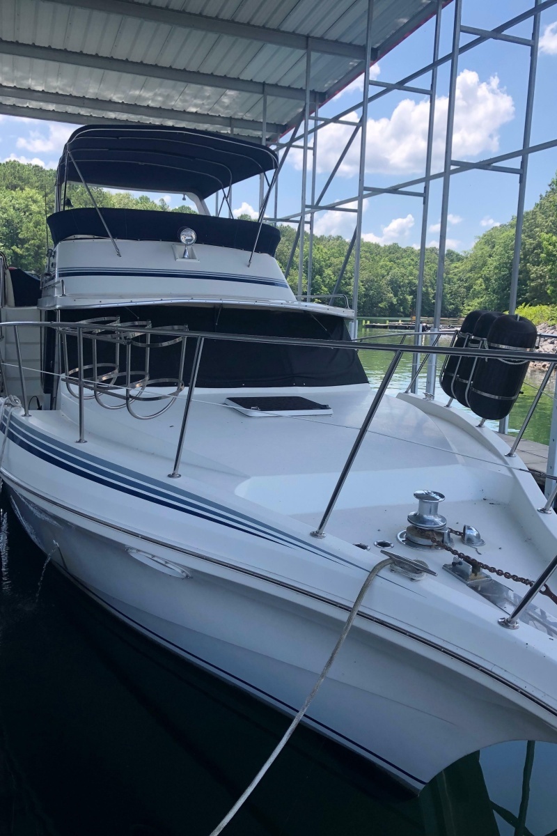 1989 Bluewater Yachts 55' Coastal Cruiser
