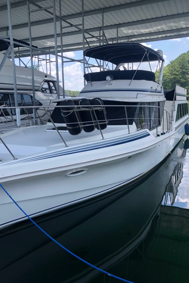 1989 Bluewater Yachts 55' Coastal Cruiser