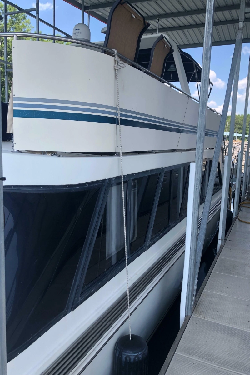 1989 Bluewater Yachts 55' Coastal Cruiser