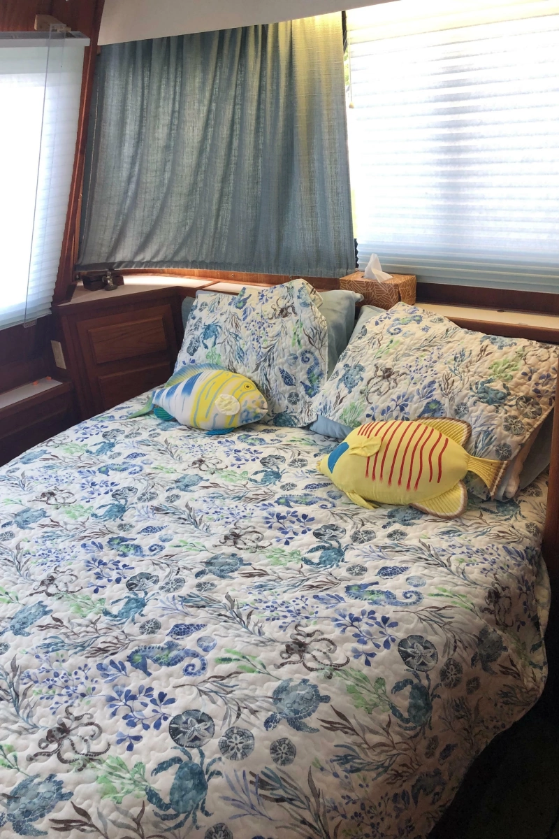 1989 Bluewater Yachts 55' Coastal Cruiser