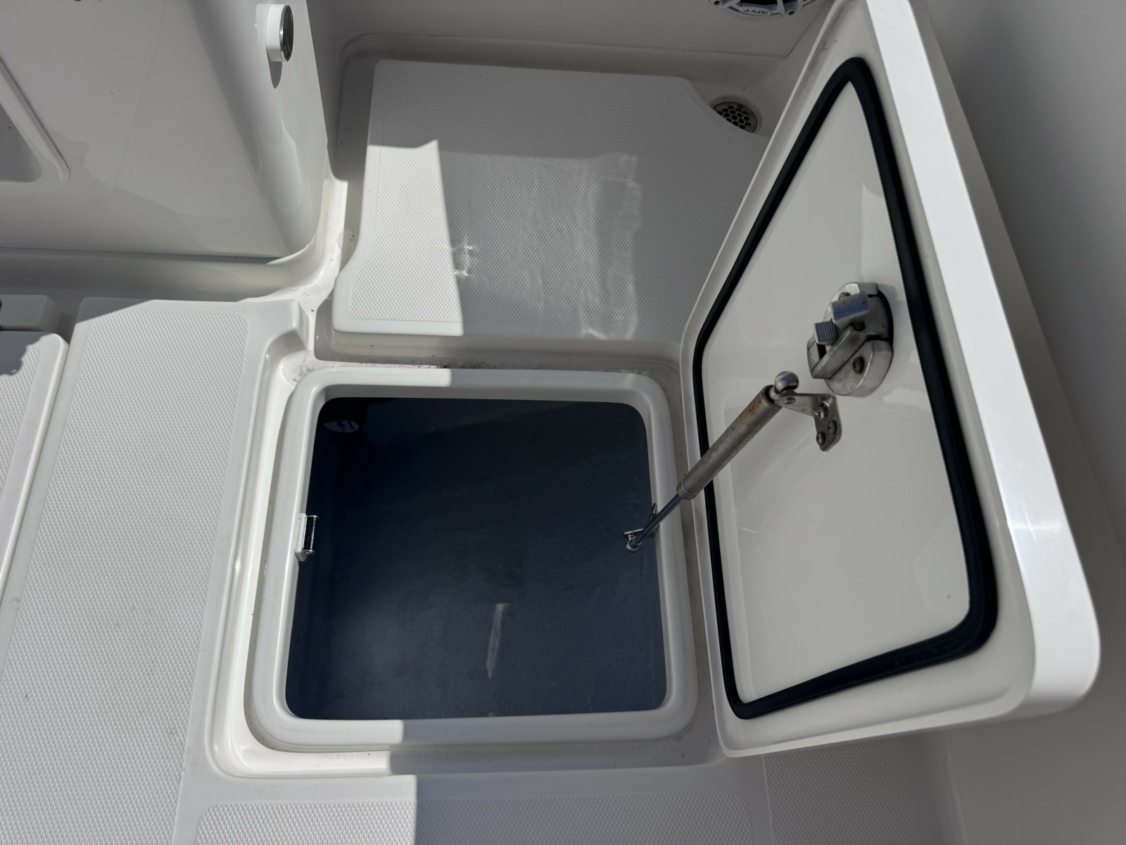 2023 SeaVee 290B