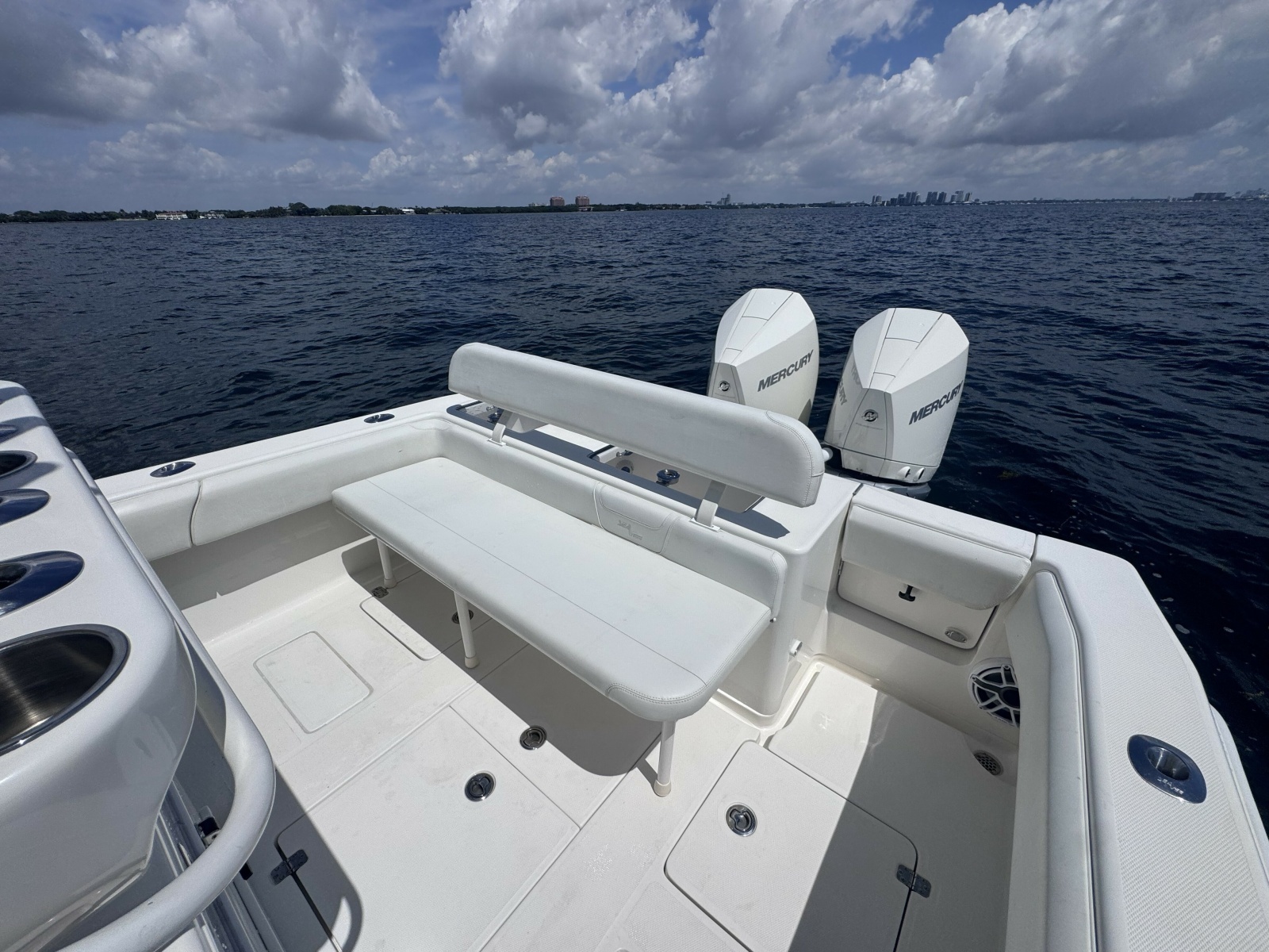 2023 SeaVee 290B