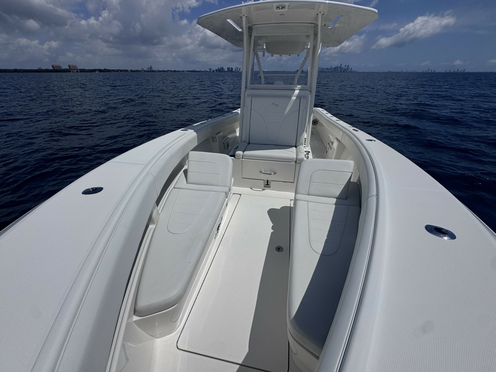 2023 SeaVee 290B
