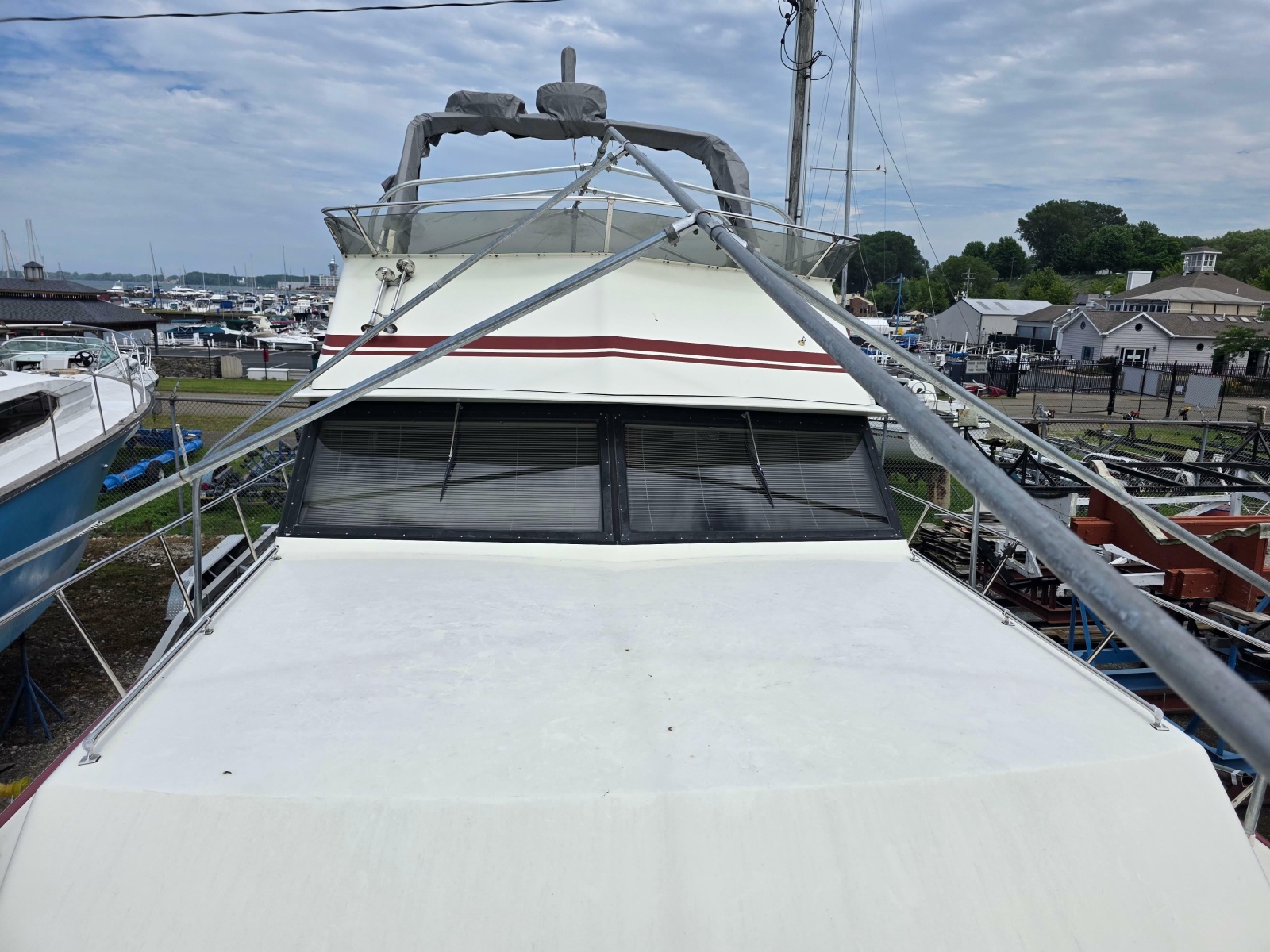 1988 Marinette 37 Motor Yacht