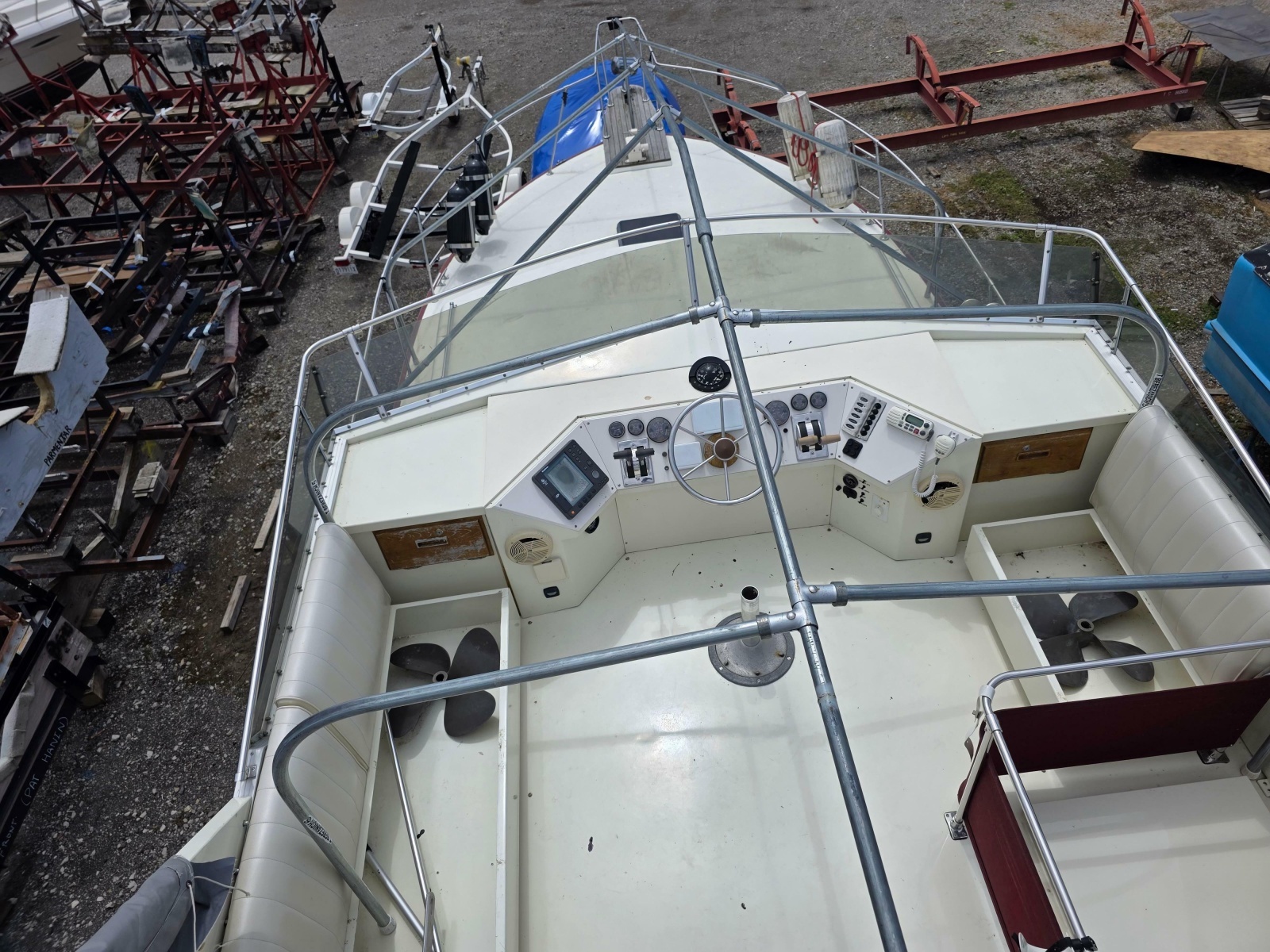 1988 Marinette 37 Motor Yacht