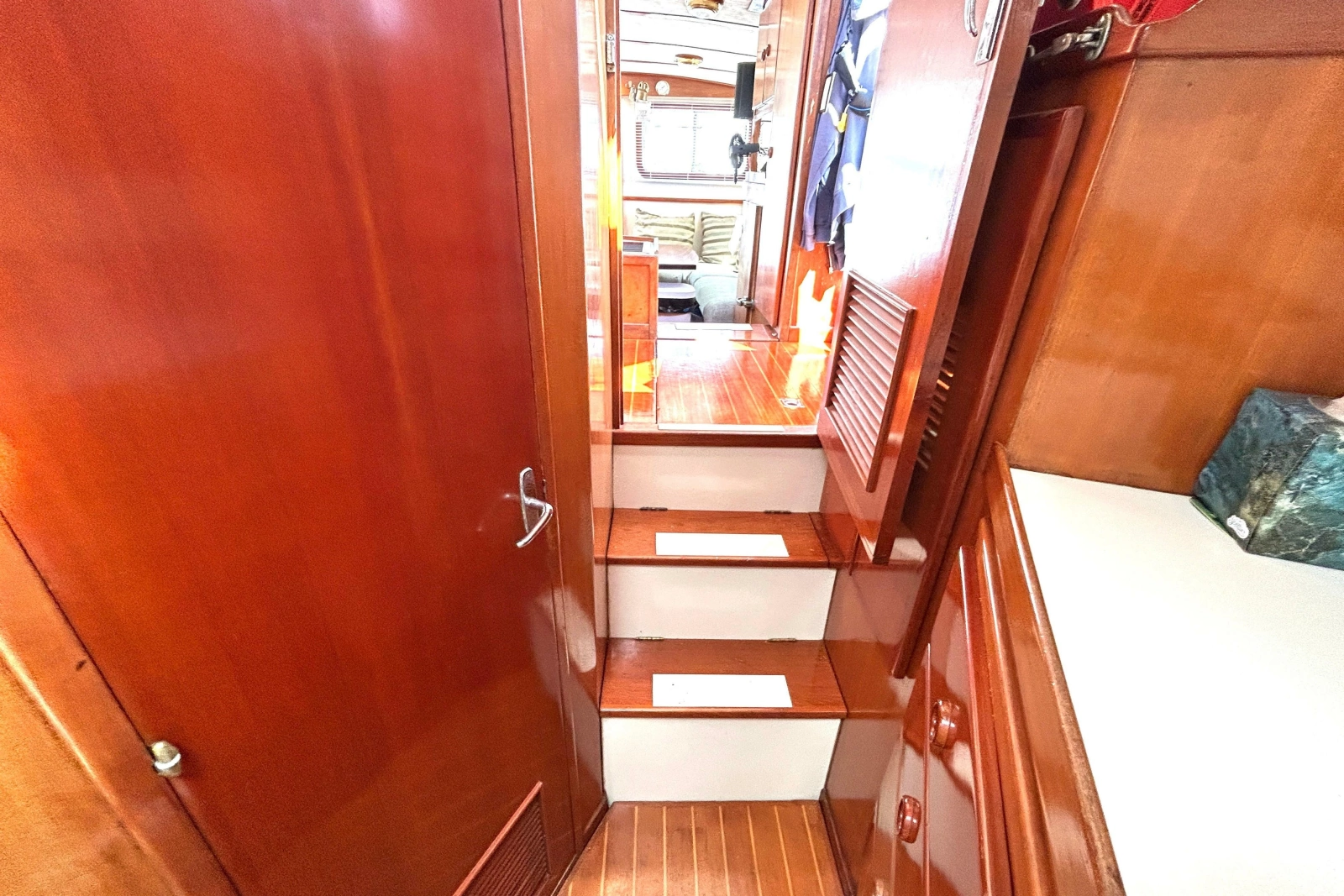 Wanderer 32ft Transpacific Marine Yacht For Sale