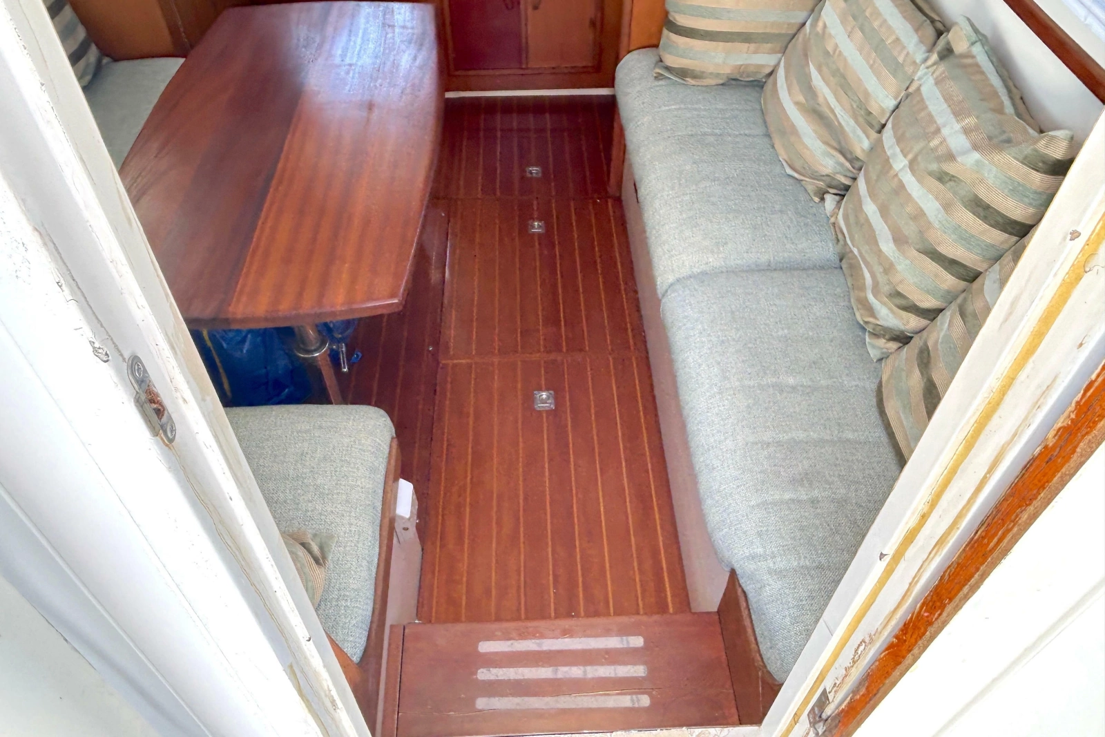 Wanderer 32ft Transpacific Marine Yacht For Sale