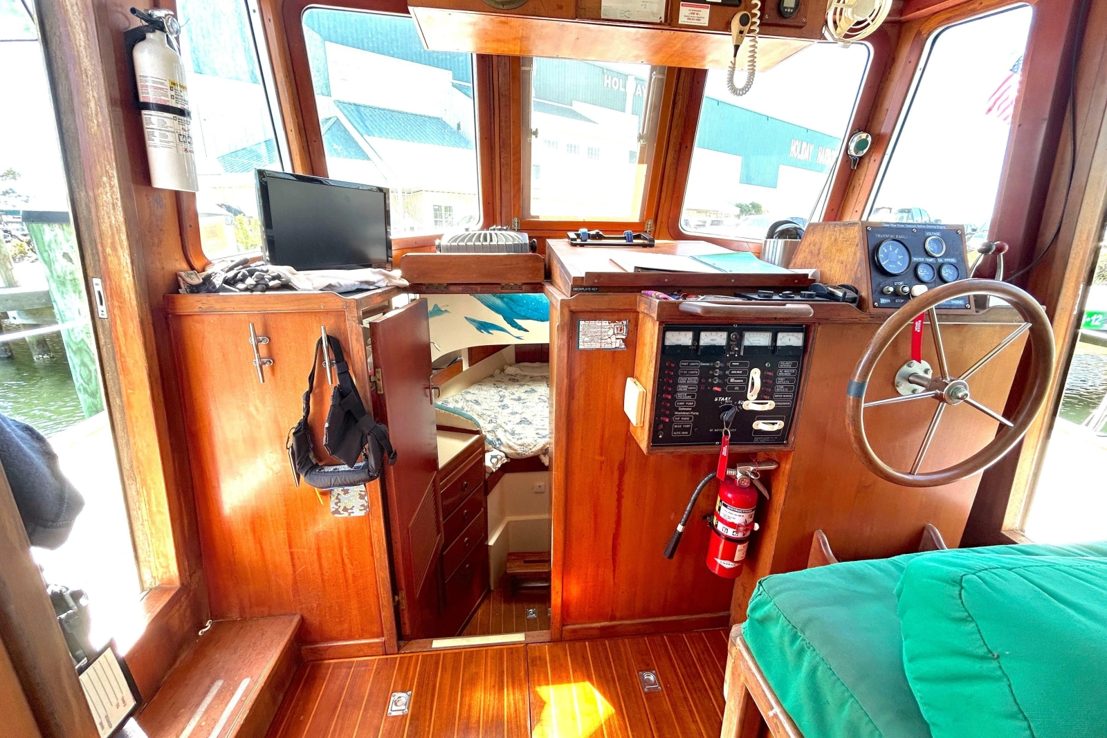 Wanderer 32ft Transpacific Marine Yacht For Sale