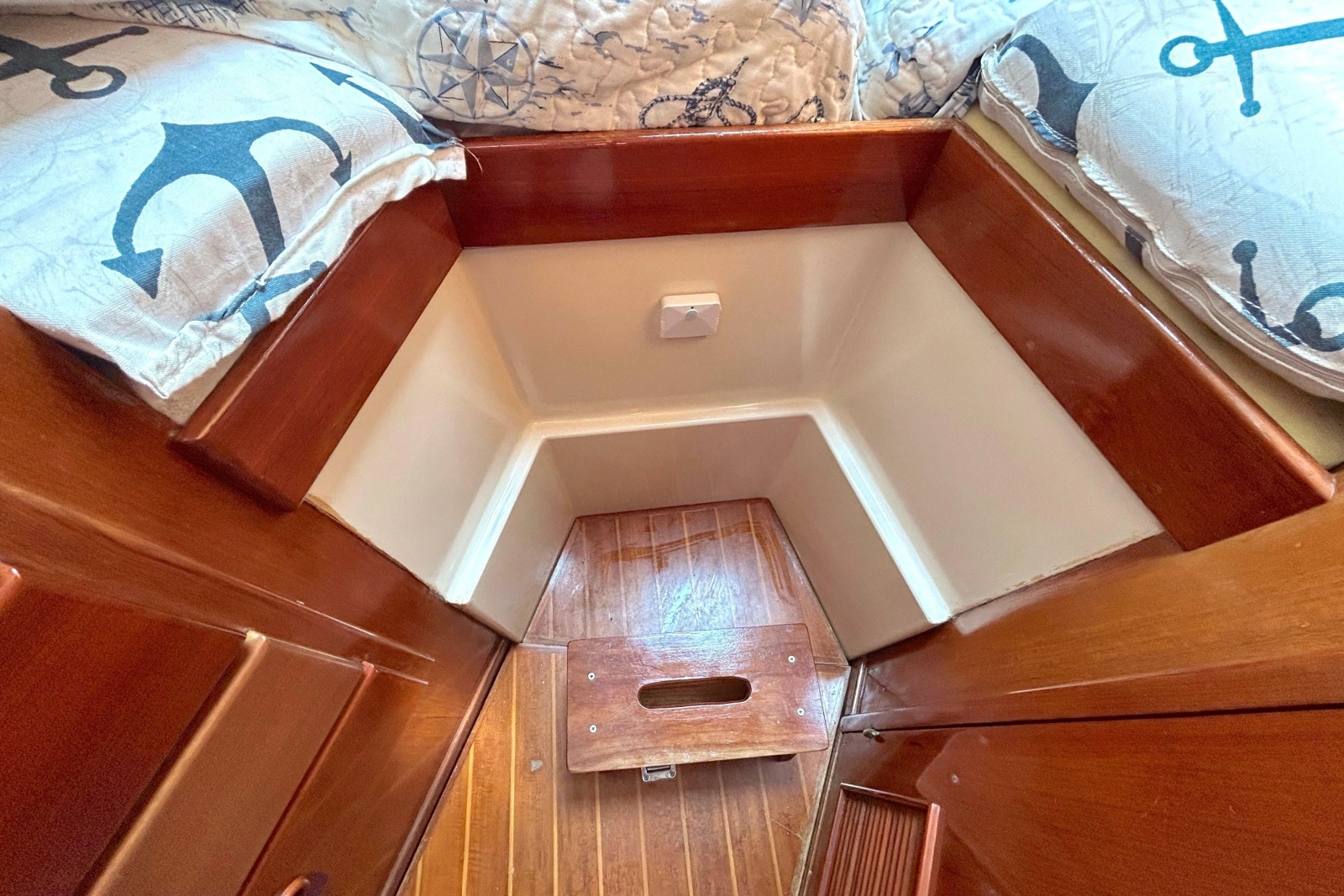 Wanderer 32ft Transpacific Marine Yacht For Sale