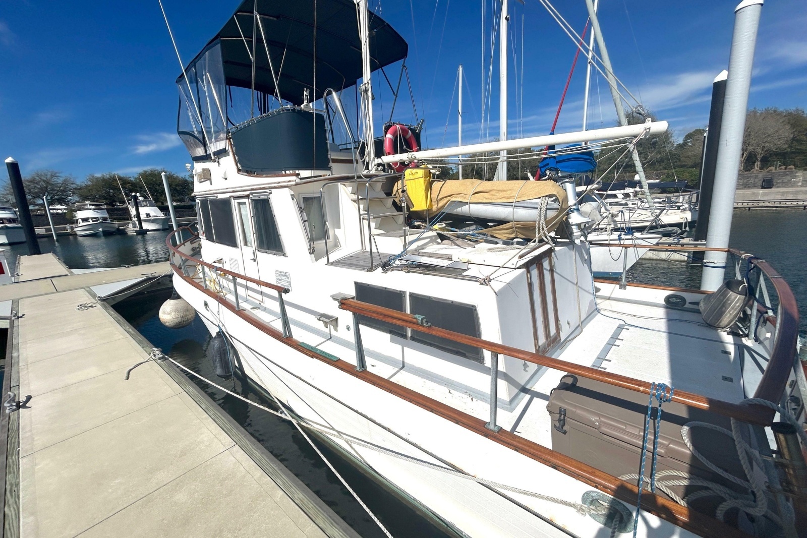 Gump Stump 36ft Grand Banks Yacht For Sale