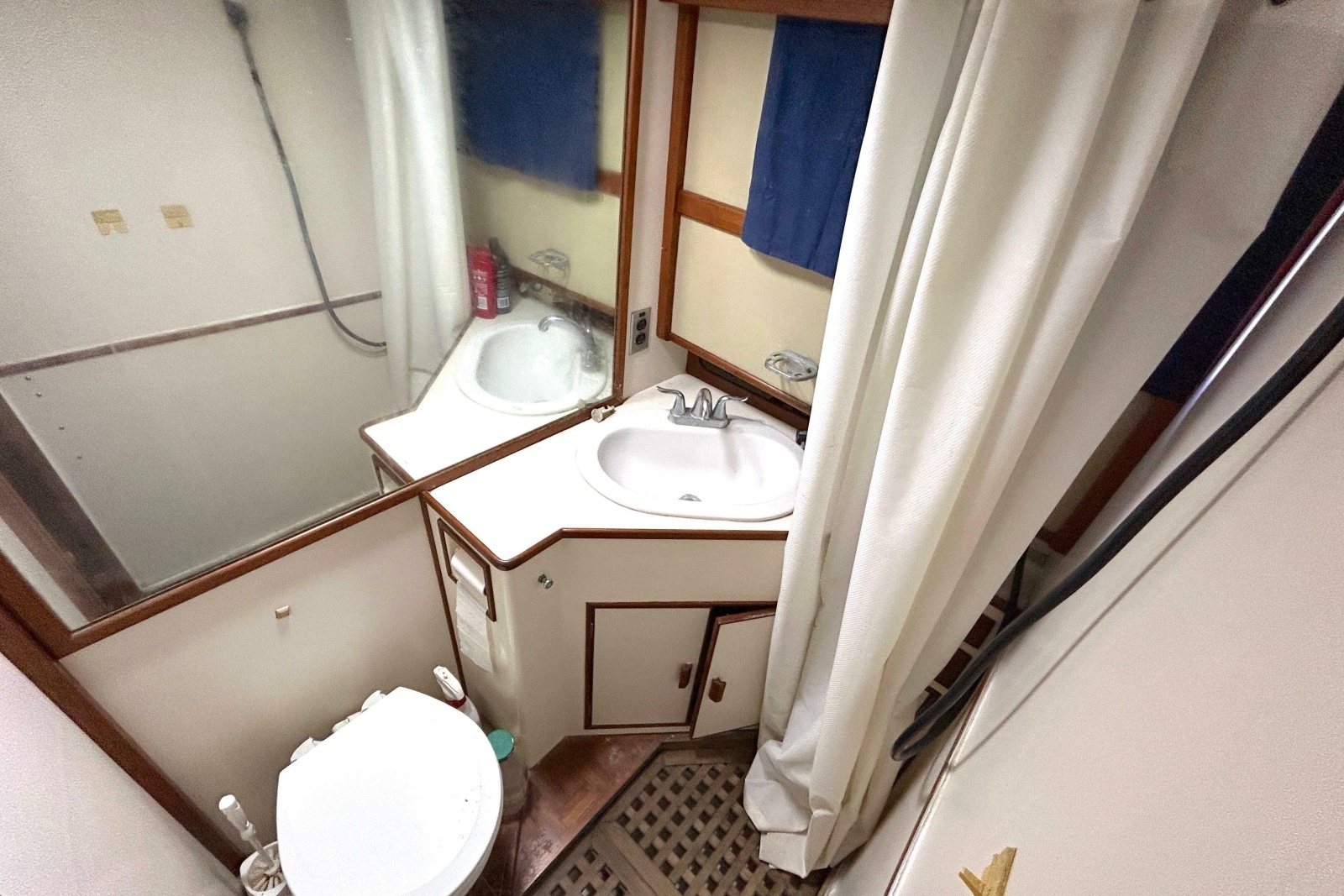 Gump Stump 36ft Grand Banks Yacht For Sale