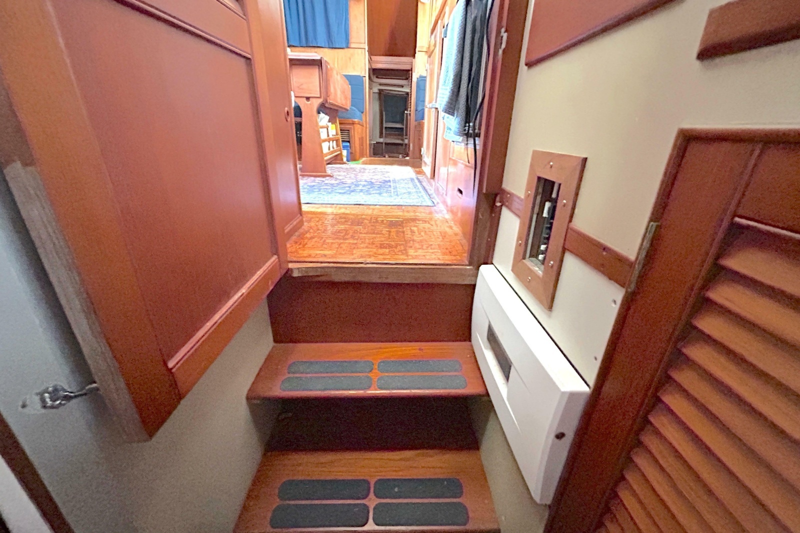 Gump Stump 36ft Grand Banks Yacht For Sale